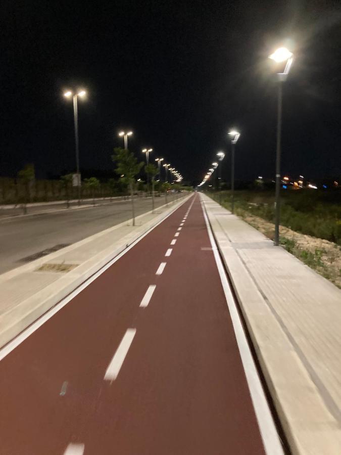Uple Family Bike Apartment Lecce Ngoại thất bức ảnh